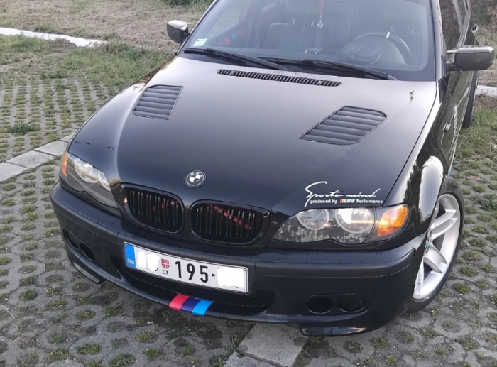 BMW E36 Usis ventilacije haube - Image 4