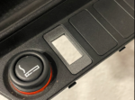 BMW E36 Poklopac centralne konzole (dve varijante: USB punjač i originalni dizajn) - Image 4